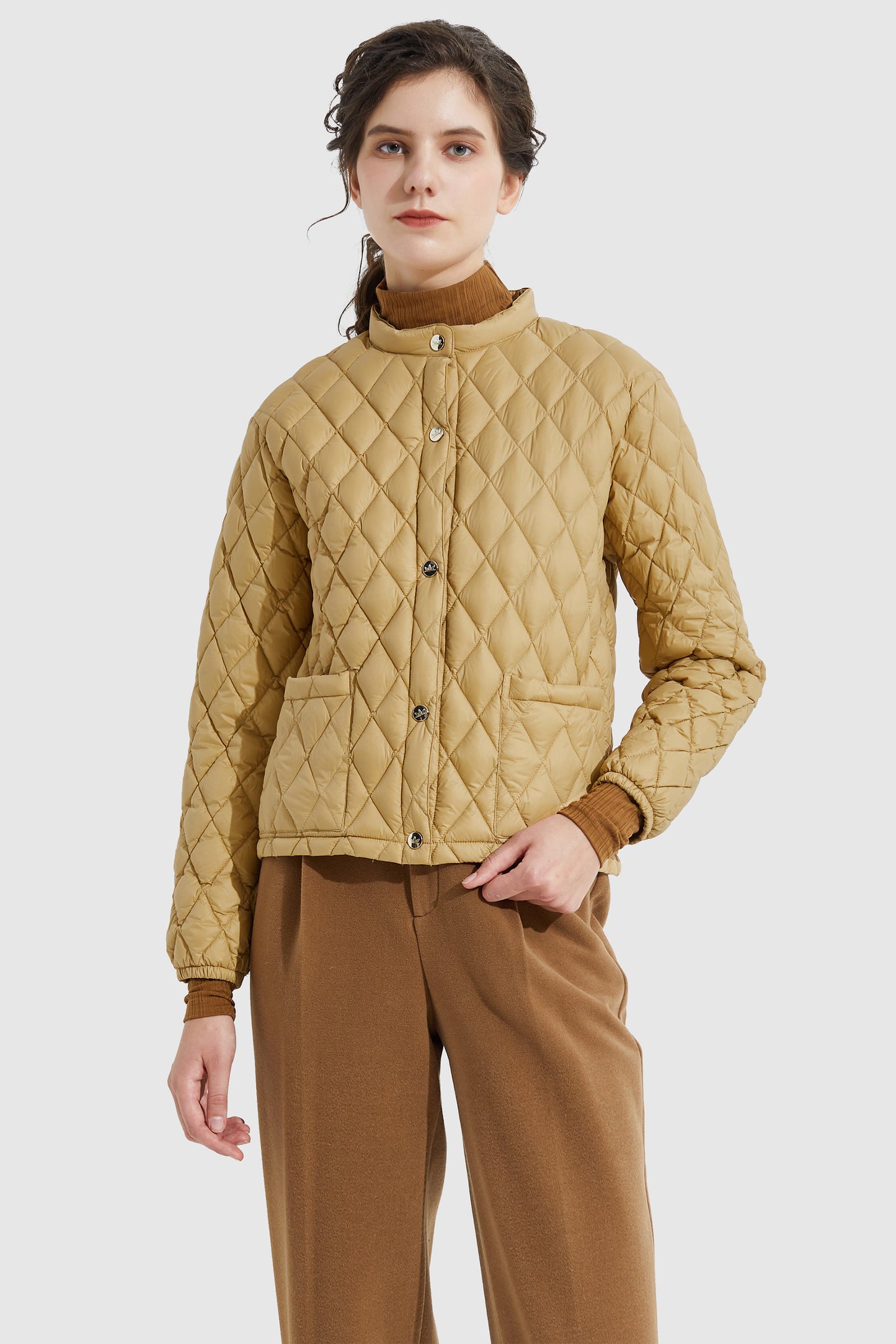 Short Diamond Quilted Down Coat